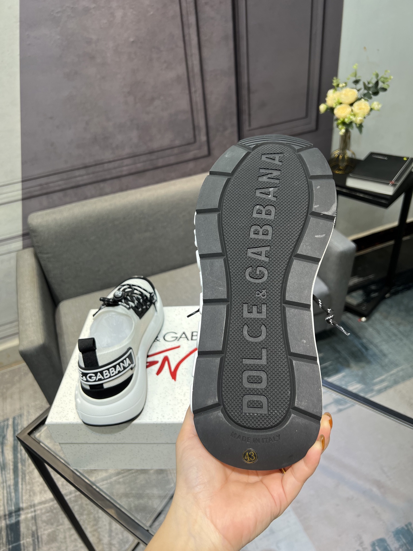 olce & Gabbana shoe